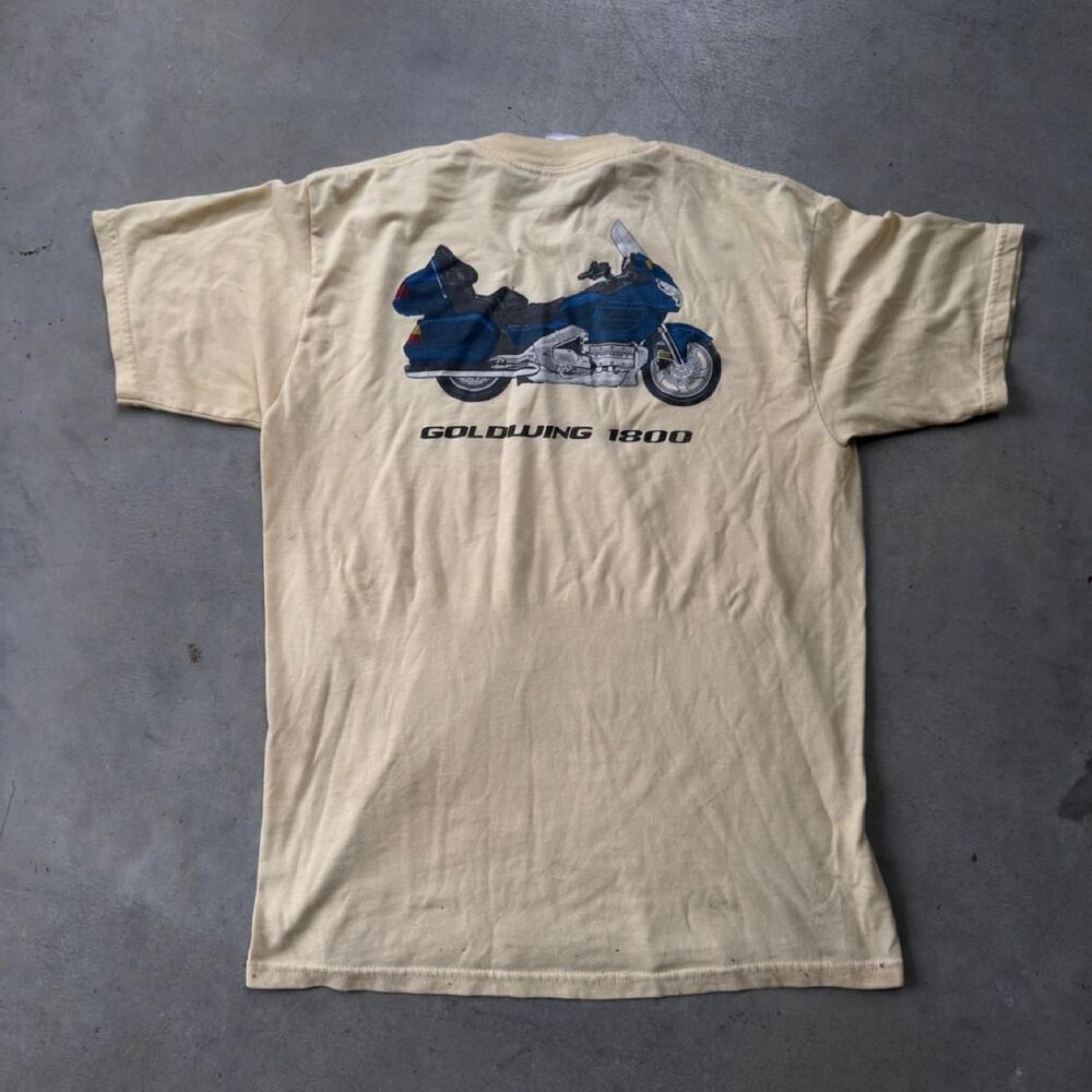 Unbranded Men's Cream and Yellow T-shirt